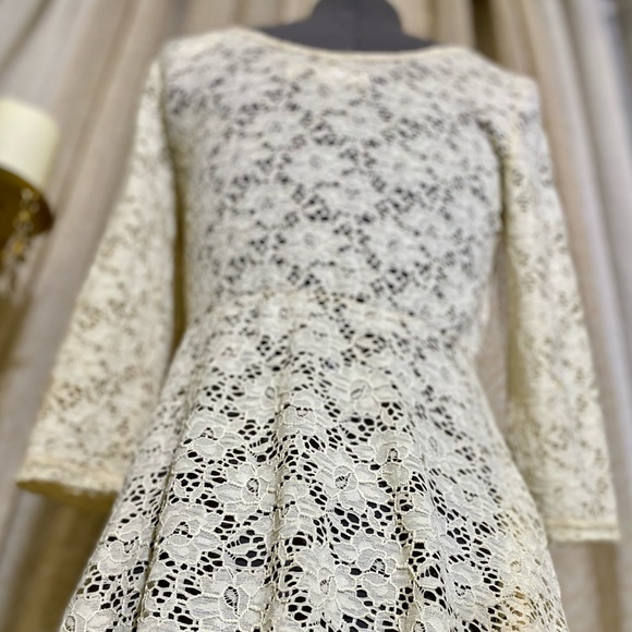 🛍️💲5 FOR $25 CLEARANCE SALE 🛍️💲 - Picture 4 of 9